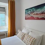 Homestay Travelers House Lisbon