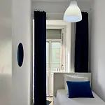 Homestay Travelers House *