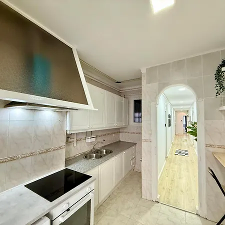 Homestay Travelers House Lisbon