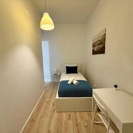 Travelers House Δωμάτια σε οικογενειακή κατοικία Lisboa